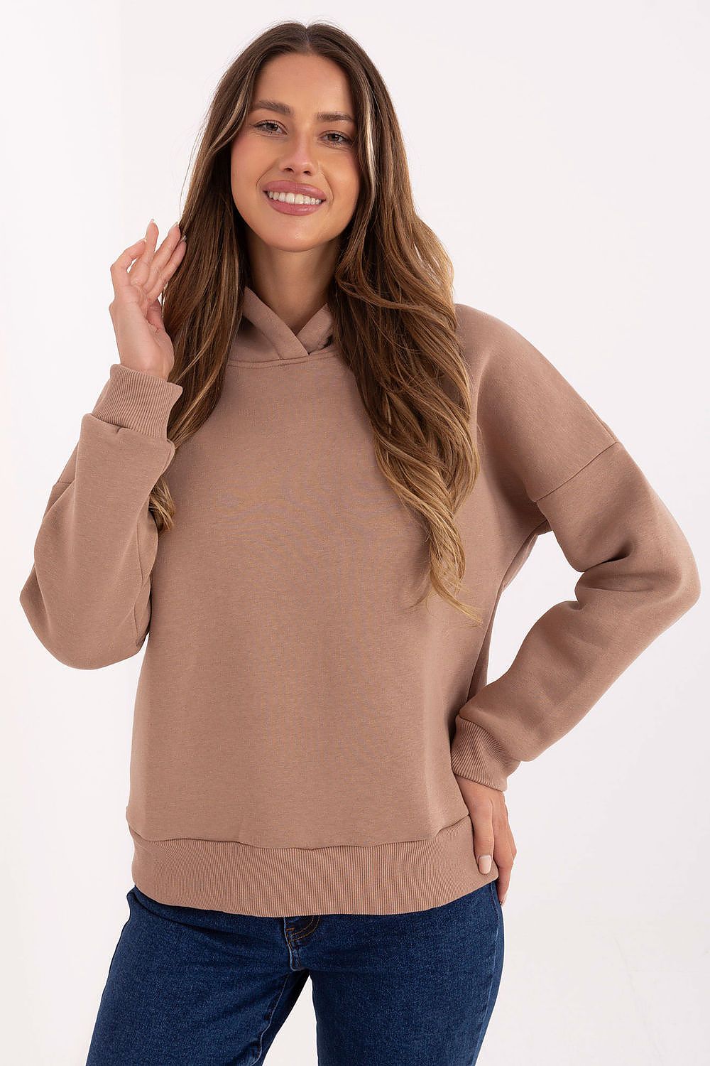  Sweatshirt model 220404 Relevance 