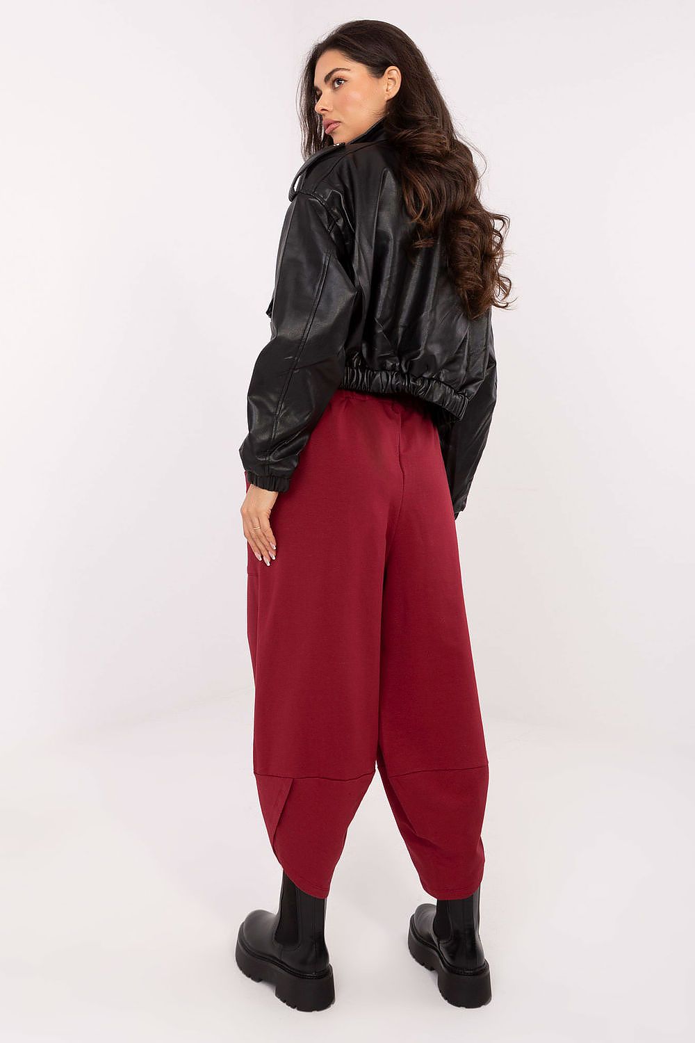  Pantalon survêtement model 220409 Relevance 