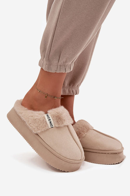  Pantoufles model 220537 Step in style 