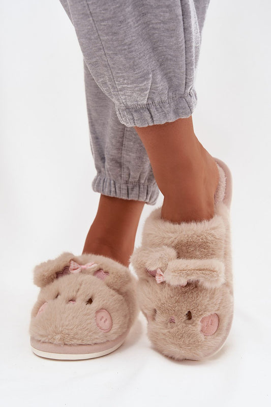  Pantoufles model 220728 Step in style 