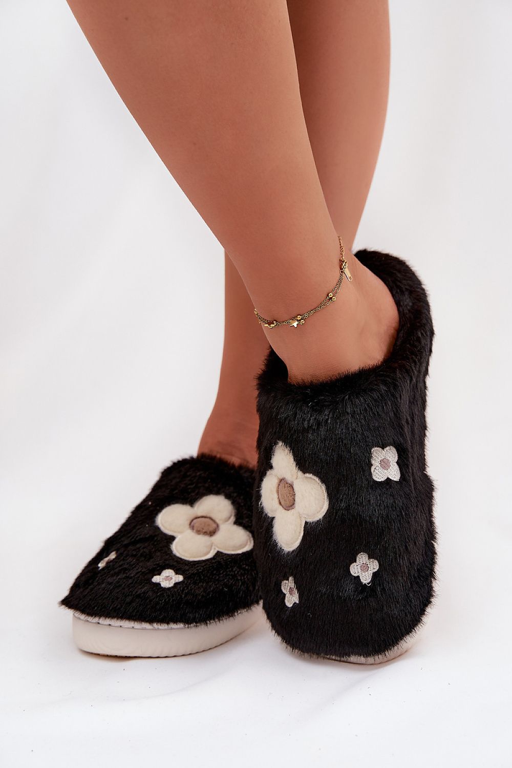  Pantoufles model 221505 Step in style 