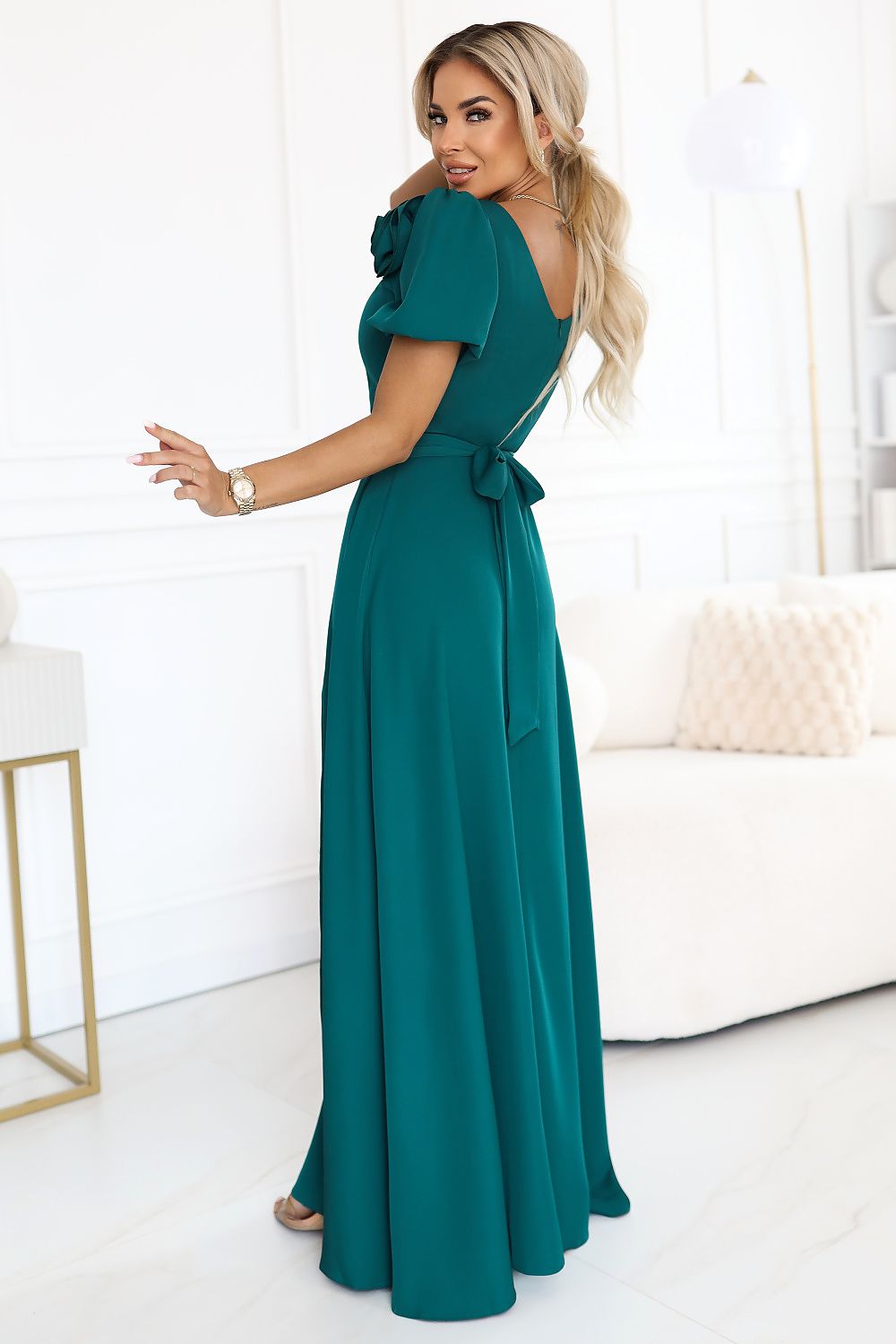  Robe longue model 221797 Numoco 