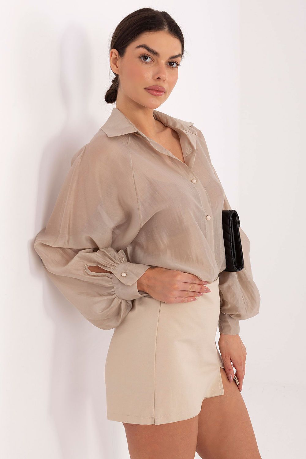  Shorts-jupe model 222333 Italy Moda 