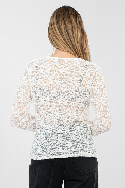 Blouse en dentelle model 223842 Rue Paris 