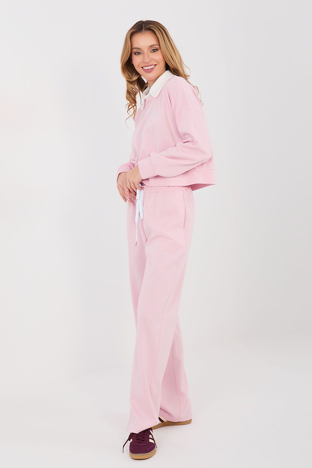  L`ensemble model 224206 Italy Moda 