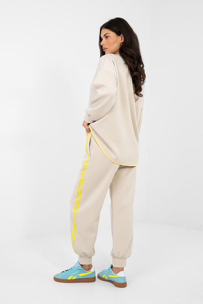  L`ensemble model 224614 Rue Paris 