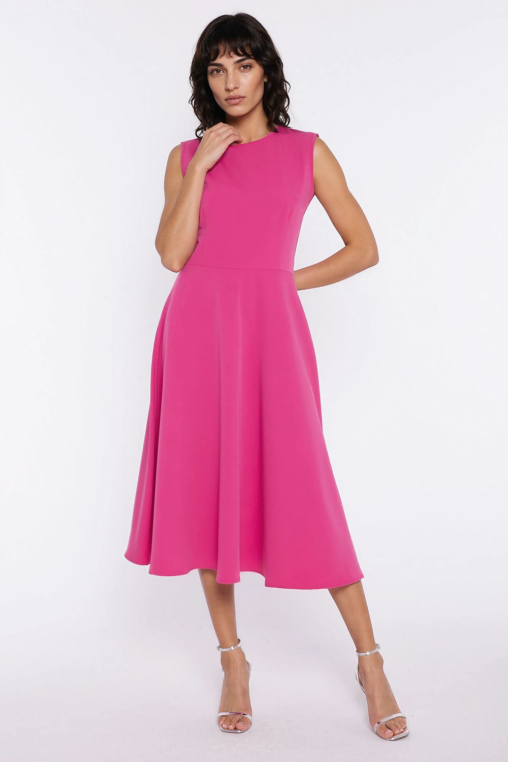  Robe de jour model 226425 Nife 