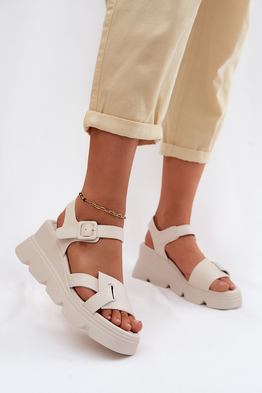  Cothurnes model 227898 Step in style 