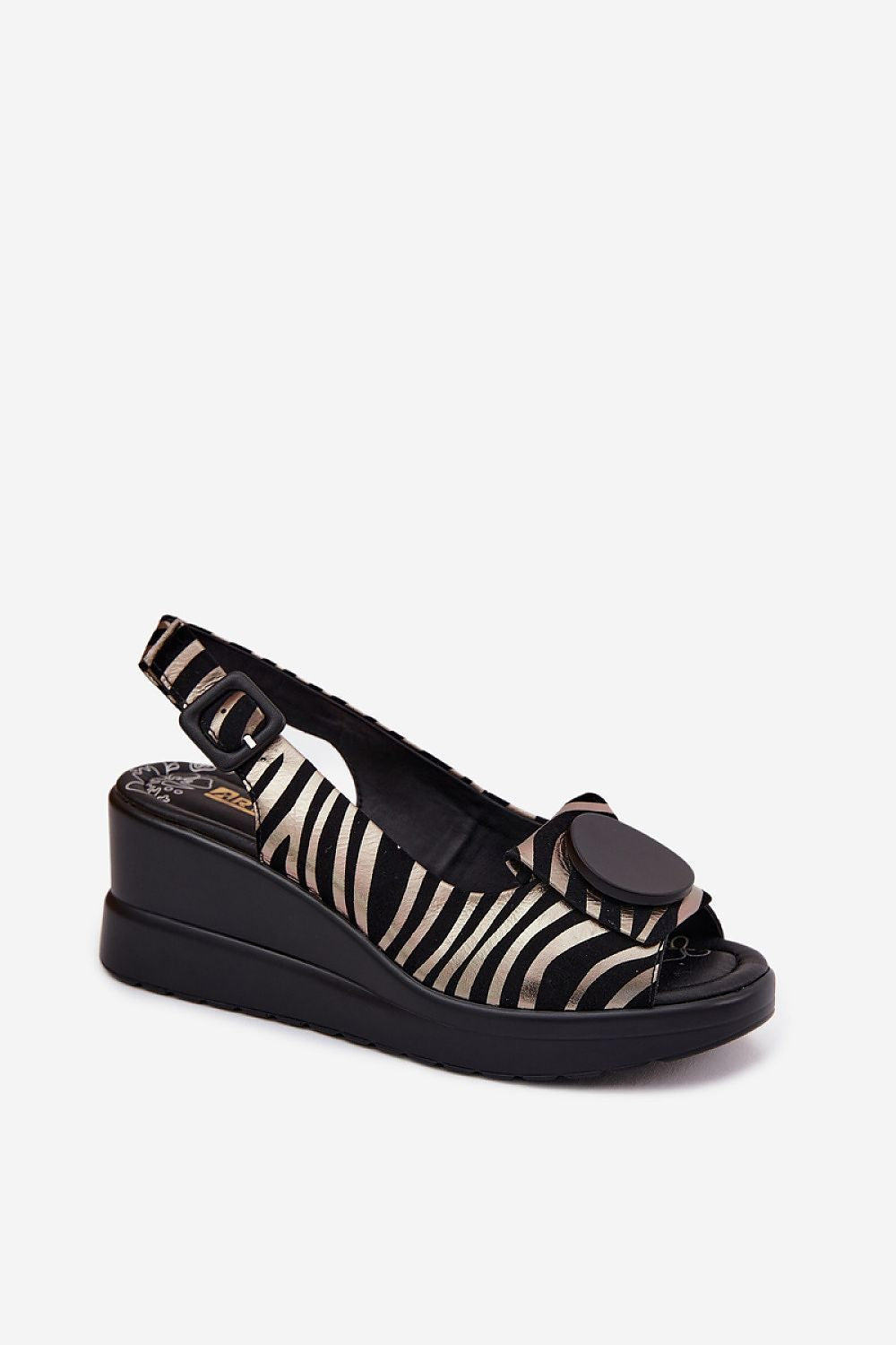  Cothurnes model 227903 Step in style 