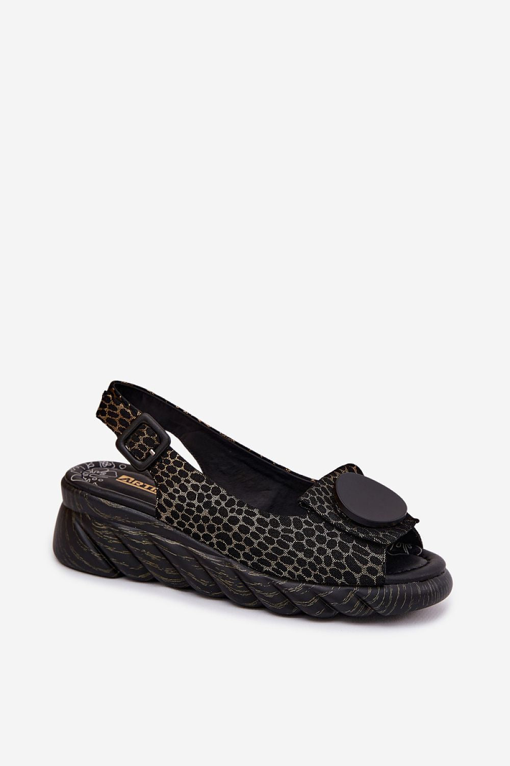  Cothurnes model 227904 Step in style 