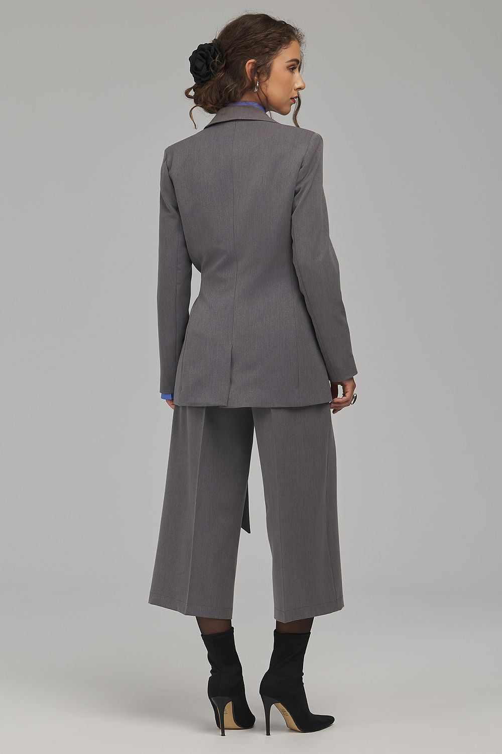  Blazer femme model 230979 Nife 