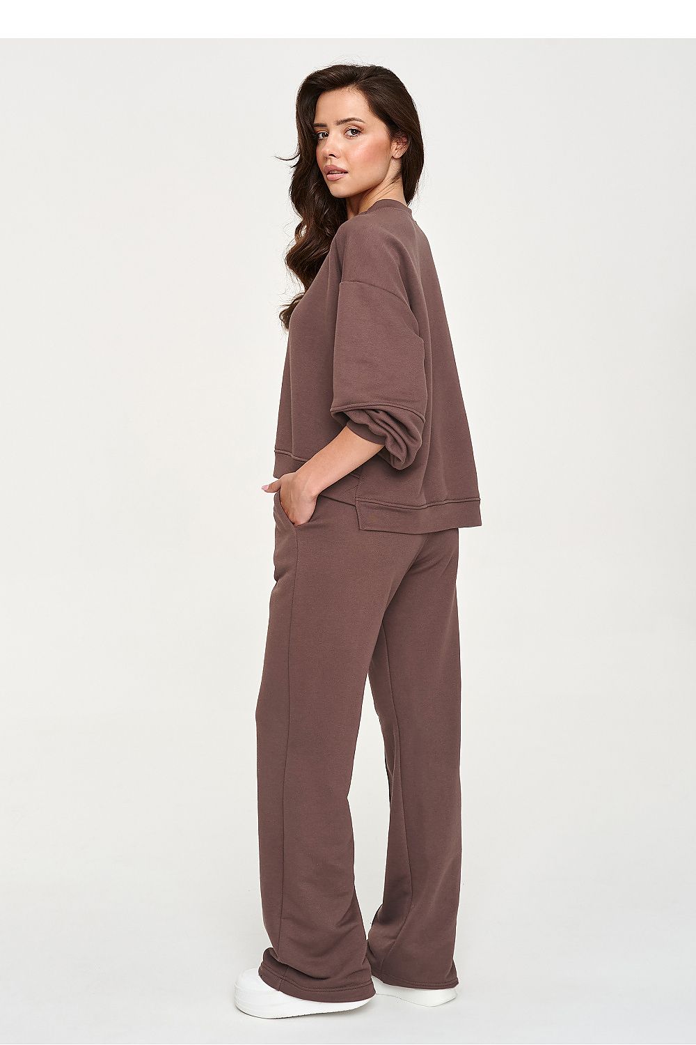  L`ensemble model 231006 Makadamia 