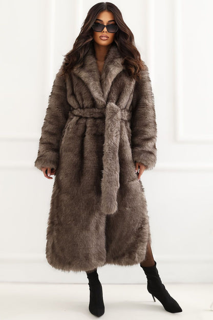  Manteau model 231156 Factory Price 
