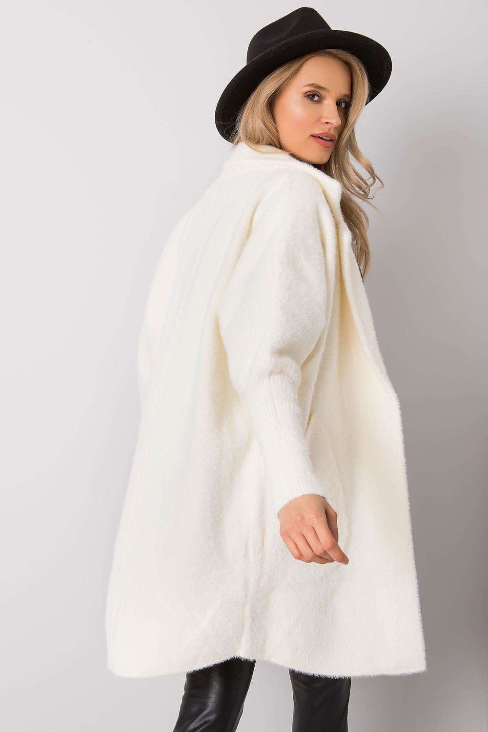  Manteau model 231161 Factory Price 