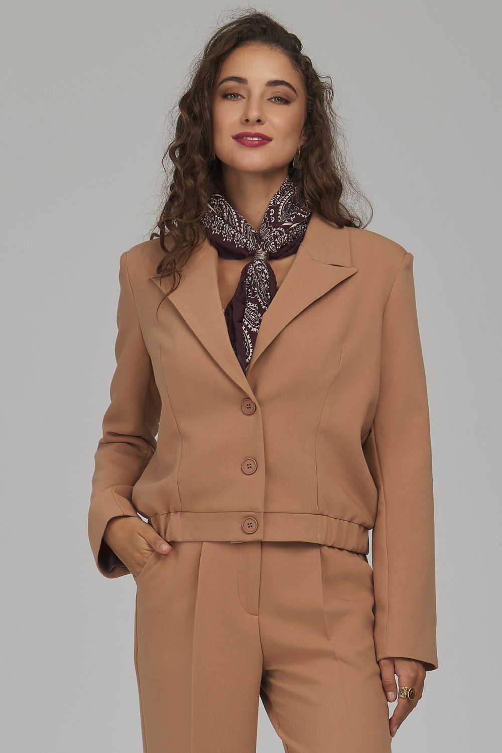  Veste model 231341 Nife 
