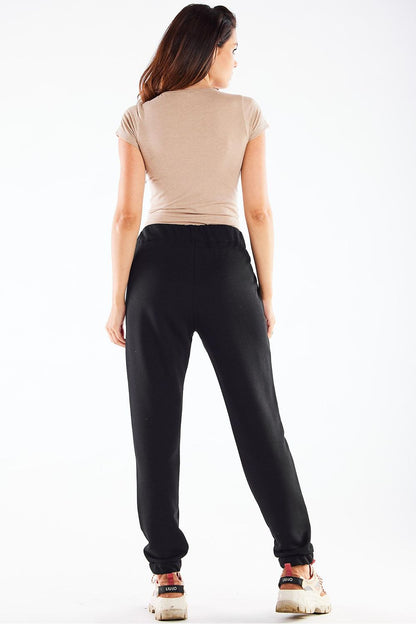  Pantalon survêtement model 231459 Infinite You 