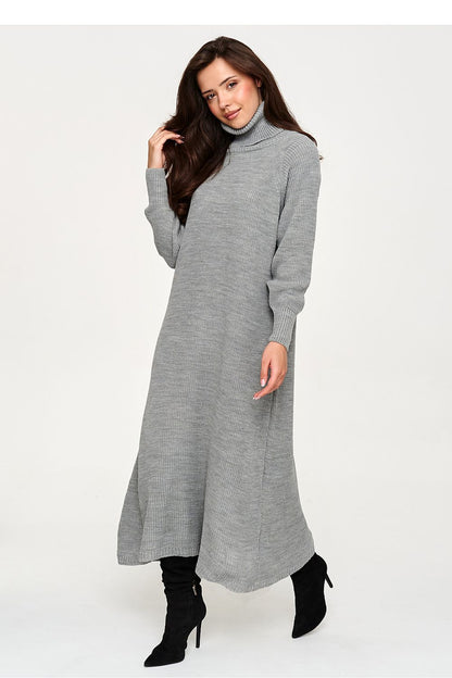  Robe de jour model 231968 Makadamia 