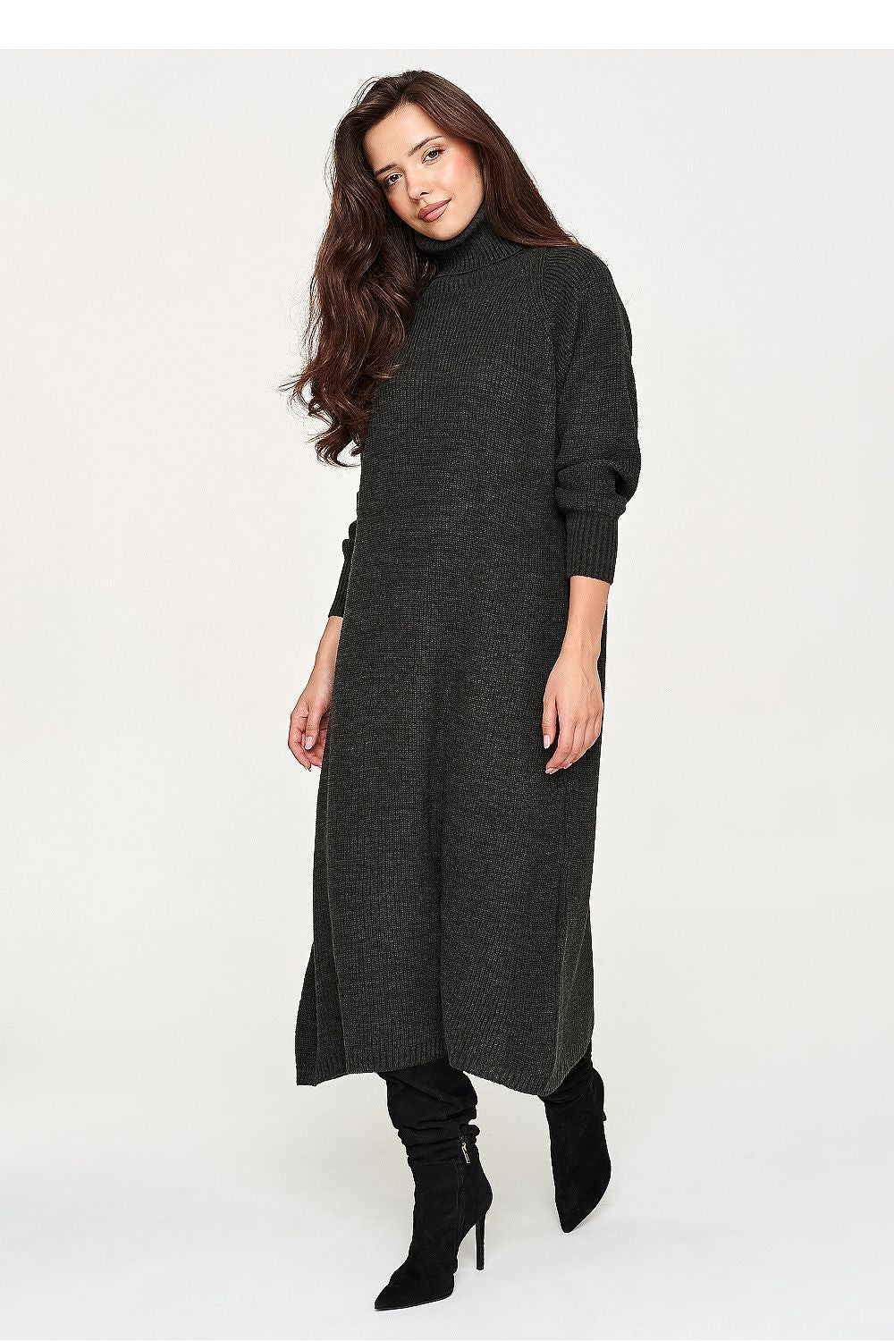  Robe de jour model 231969 Makadamia 