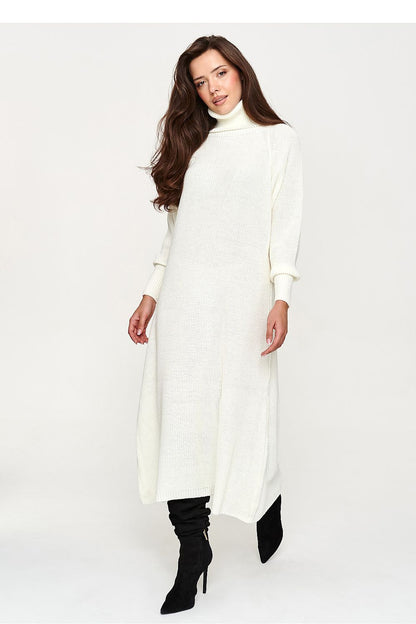  Robe de jour model 231970 Makadamia 