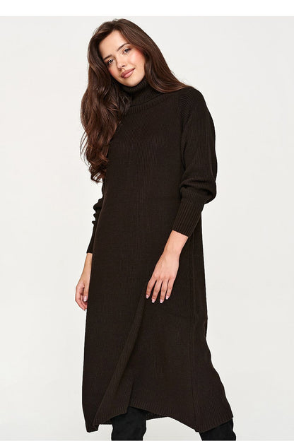  Robe de jour model 231971 Makadamia 