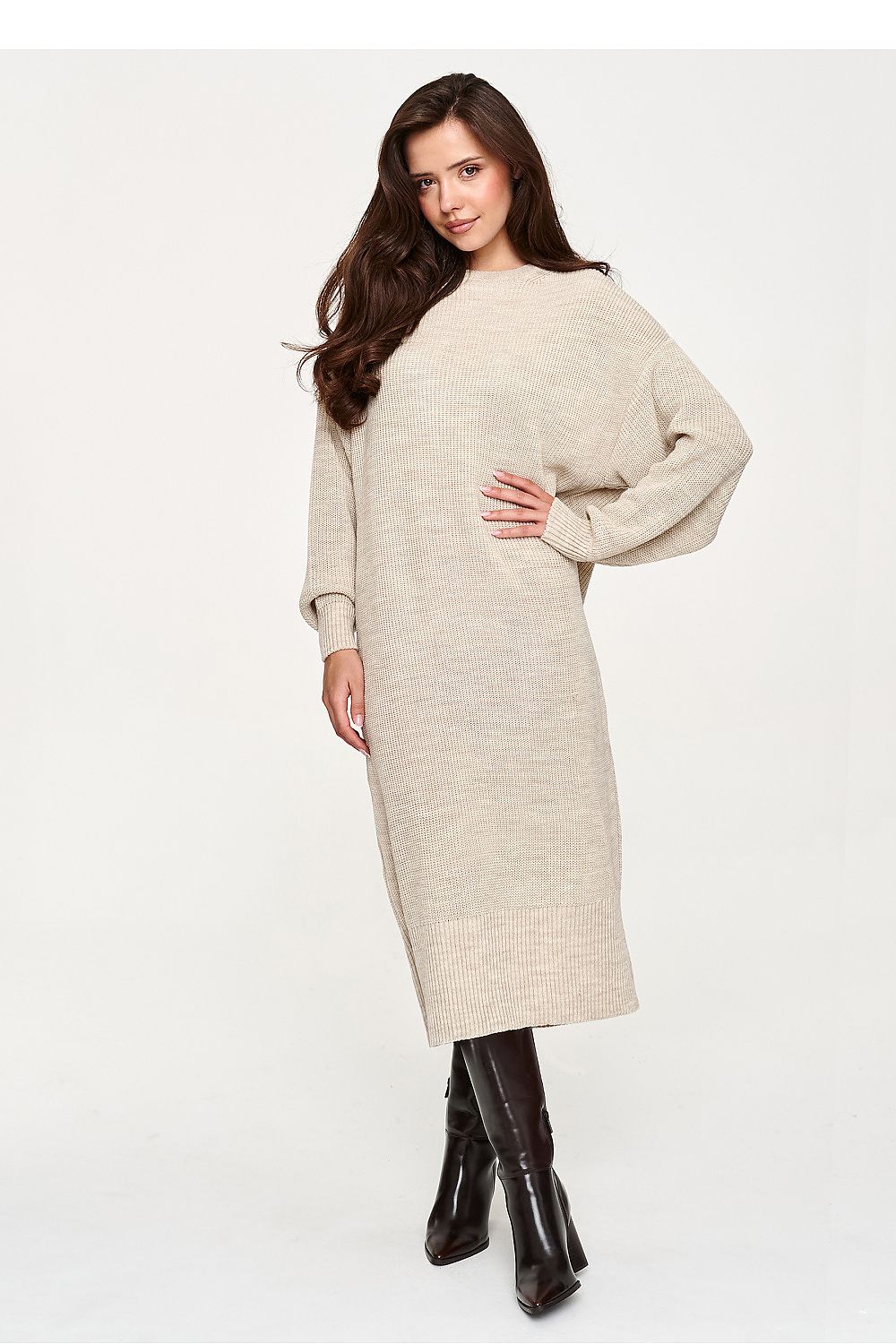  Robe de jour model 231979 Makadamia 