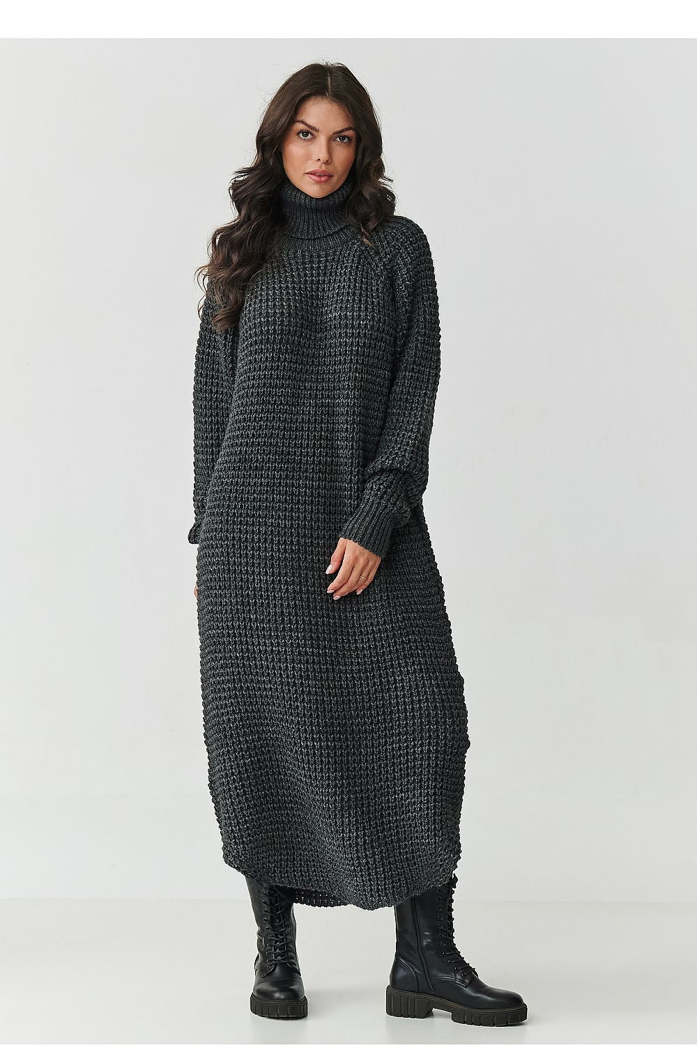  Robe de jour model 232061 Makadamia 