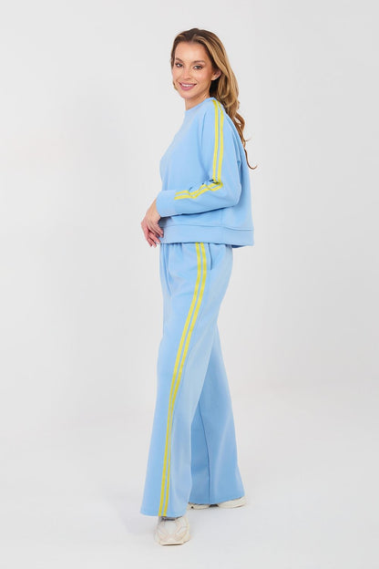  L`ensemble model 232206 Rue Paris 