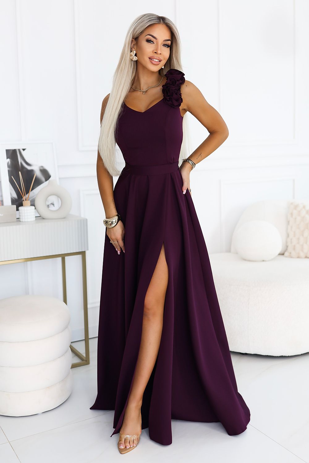  Robe longue model 232815 Numoco 