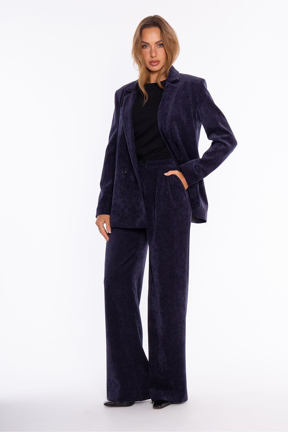 Pantalon en velours côtelé model 232849 Moe 