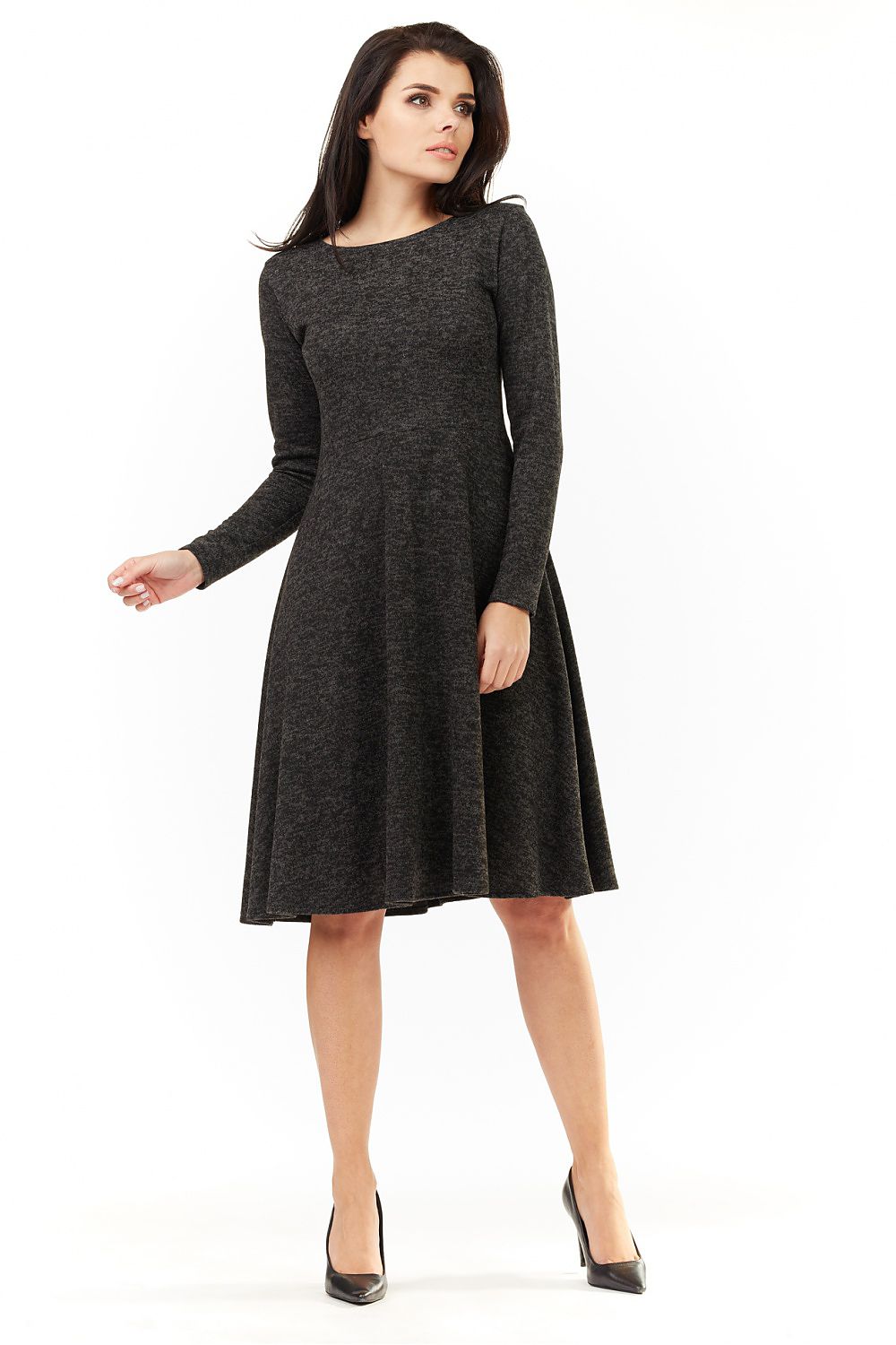  Robe de jour model 109808 awama 