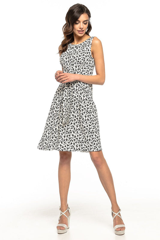 Robe de jour model 127852 Tessita