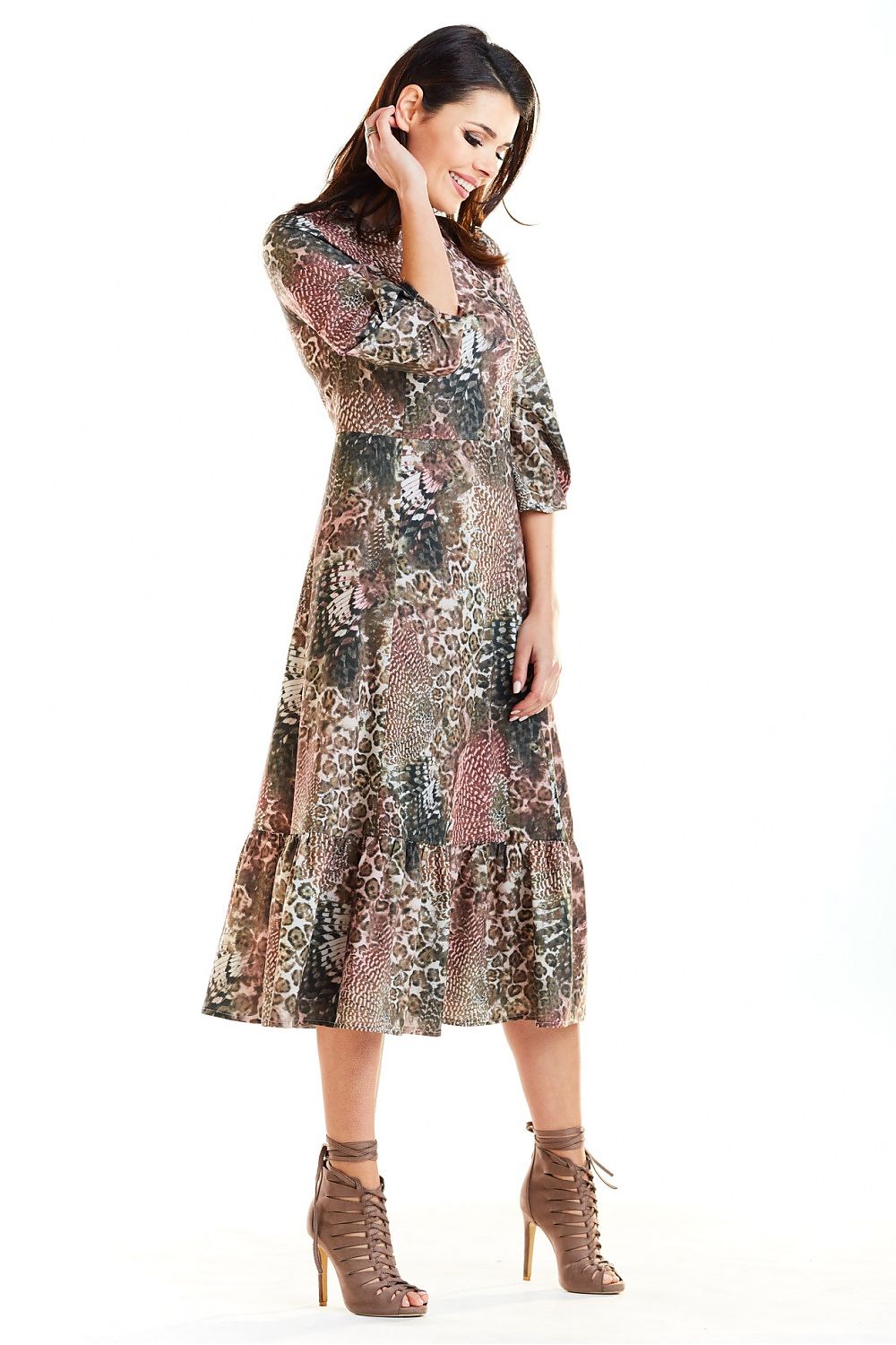  Robe de jour model 129903 awama 