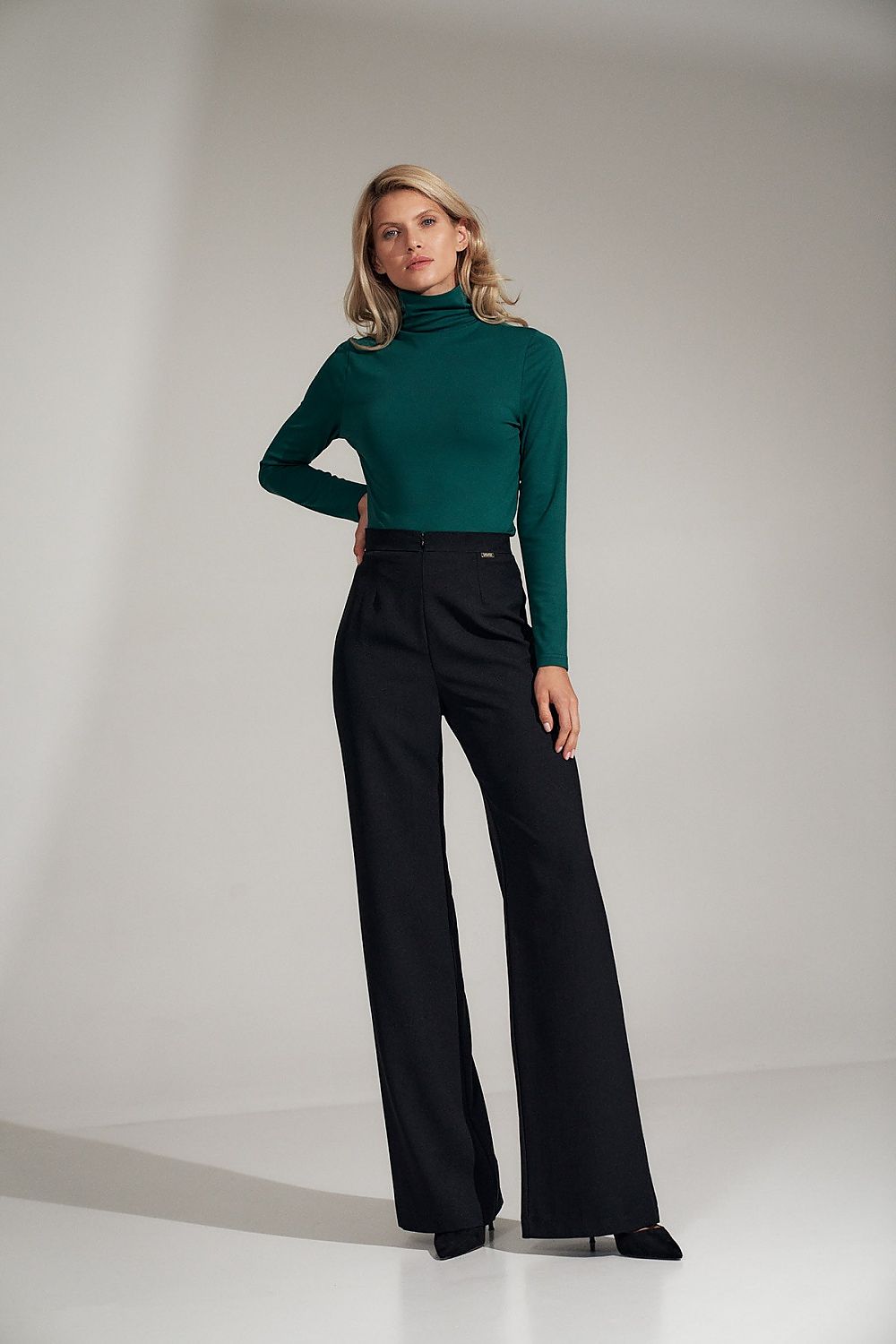 Pantalon femme model 150789 Figl