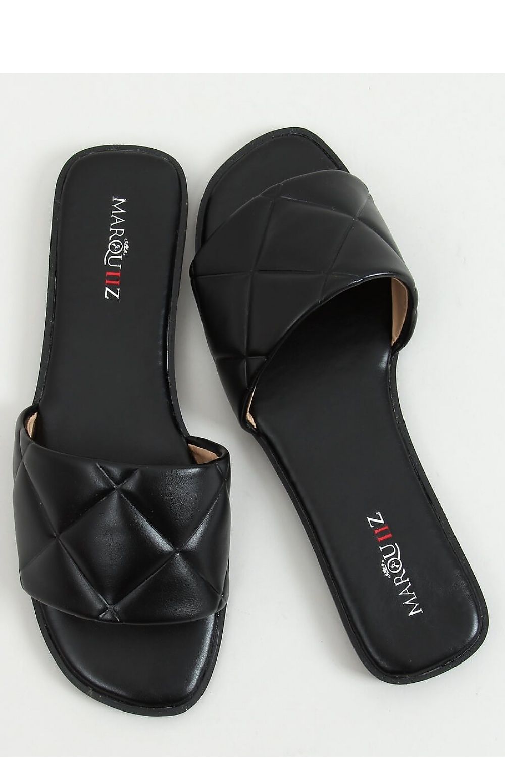 Clacquettes model 155059 Inello