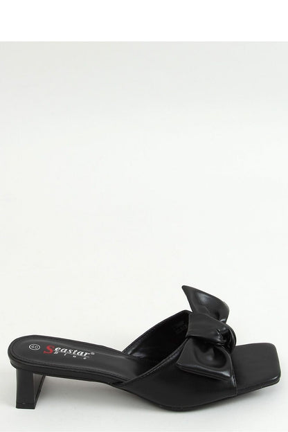 Clacquettes model 155677 Inello