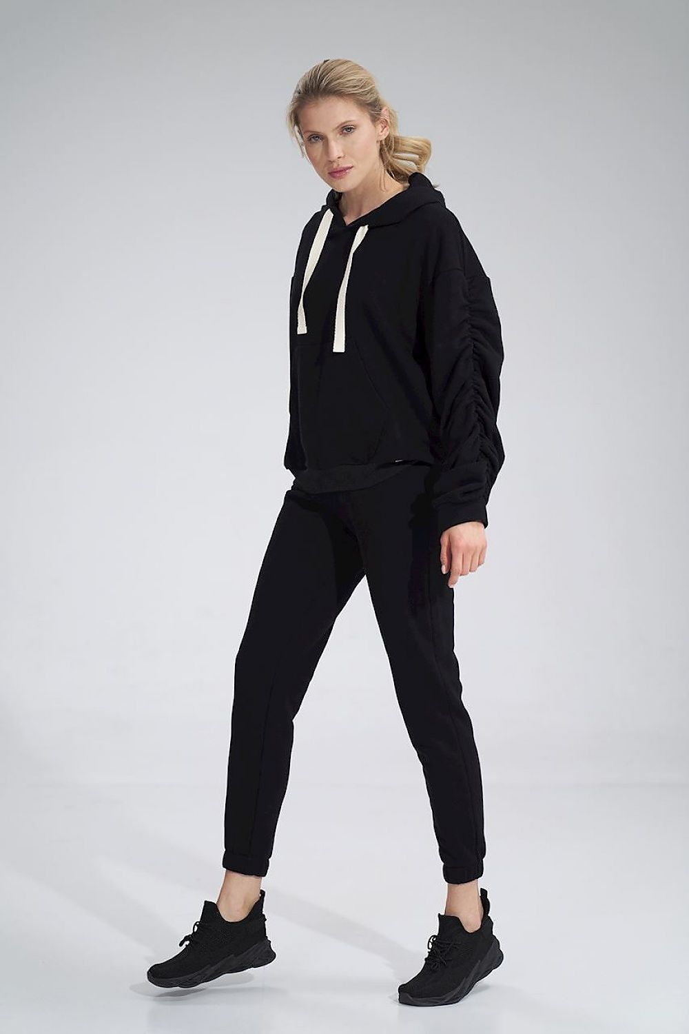 Pantalon survêtement model 155919 Figl