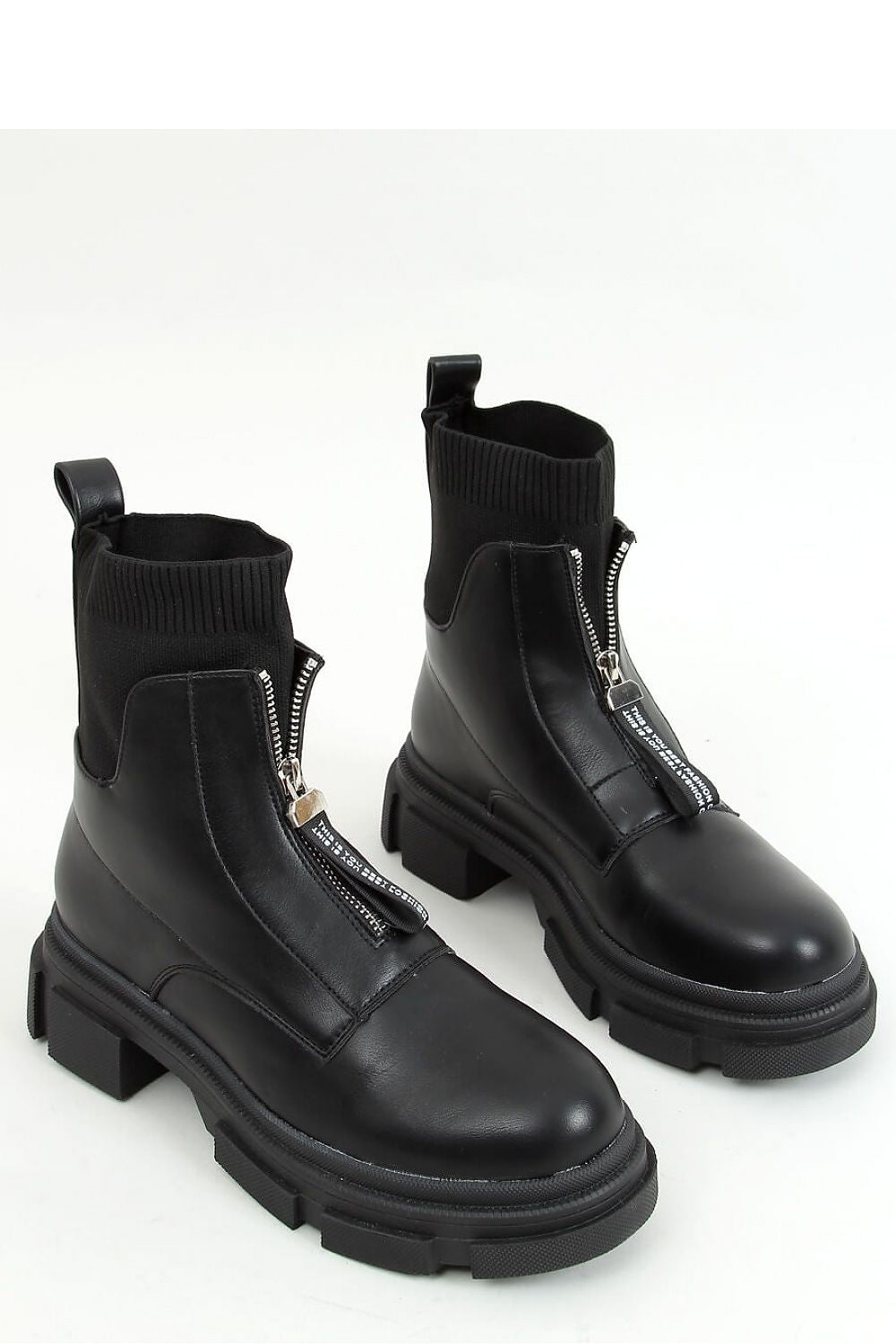 Bottes model 157731 Inello