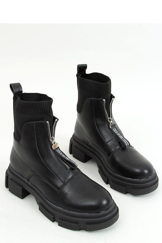 Bottes model 157731 Inello