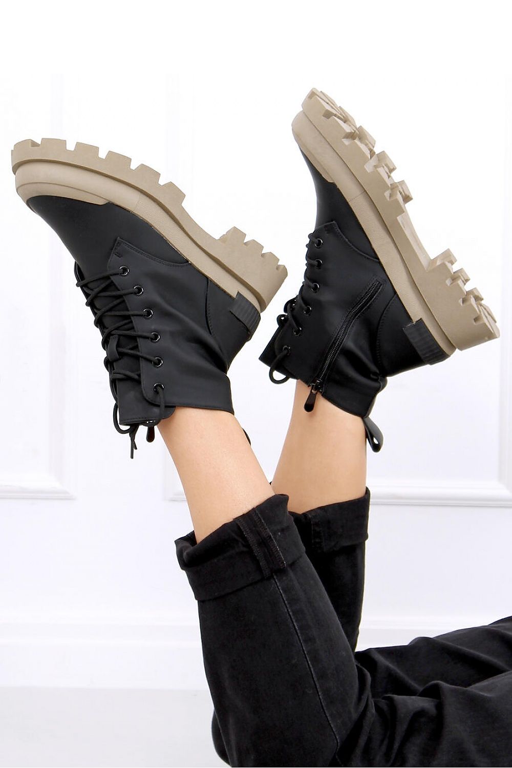 Chaussure de marche model 160021 Inello