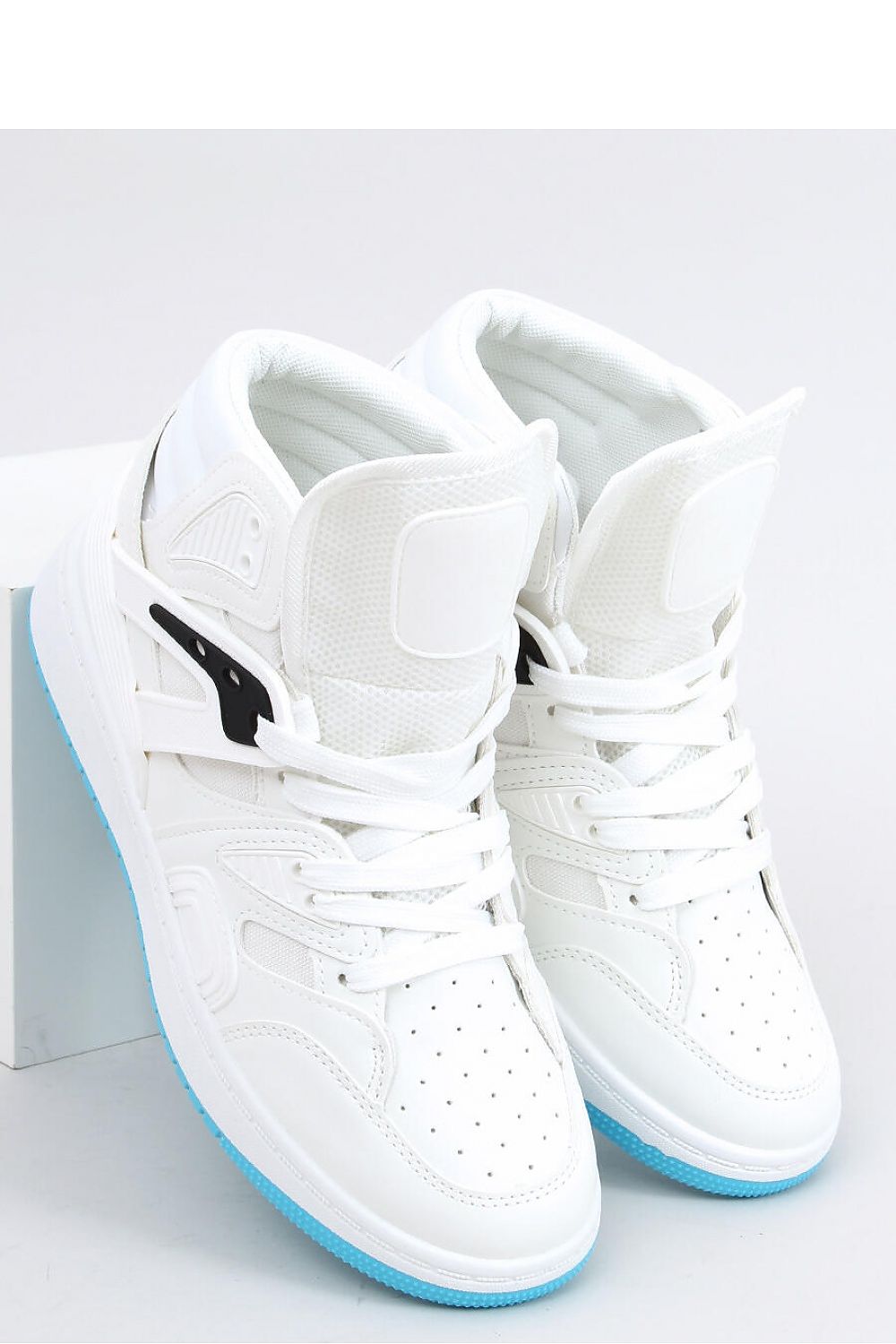 Chaussures de sport model 162699 Inello