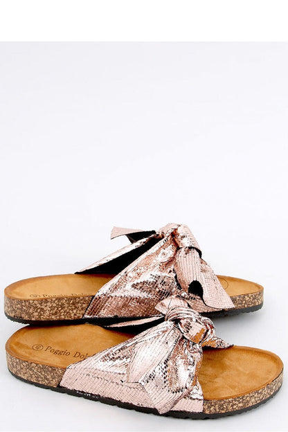 Clacquettes model 165089 Inello