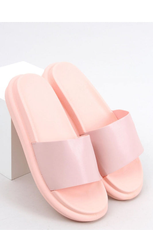 Clacquettes model 166532 Inello