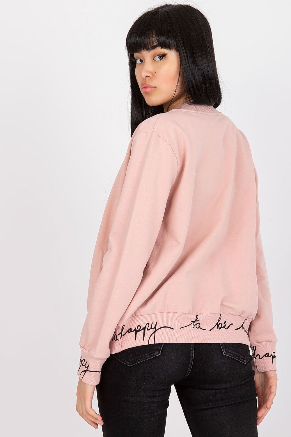 Sweatshirt model 166708 Relevance