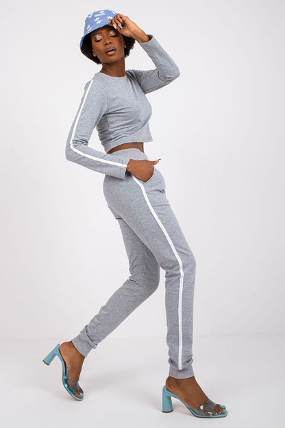 L`ensemble model 168939 Rue Paris