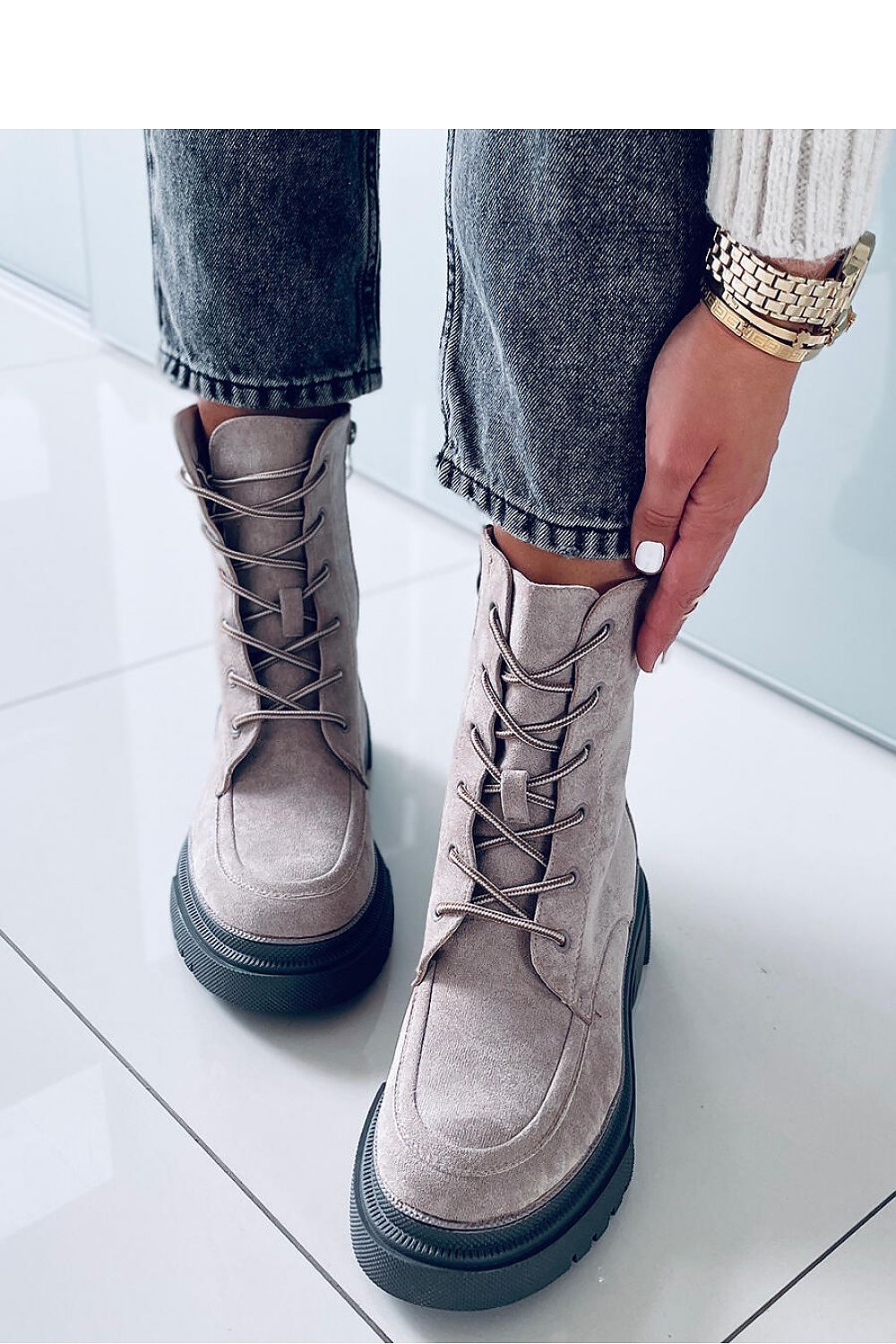 Bottes model 170286 Inello