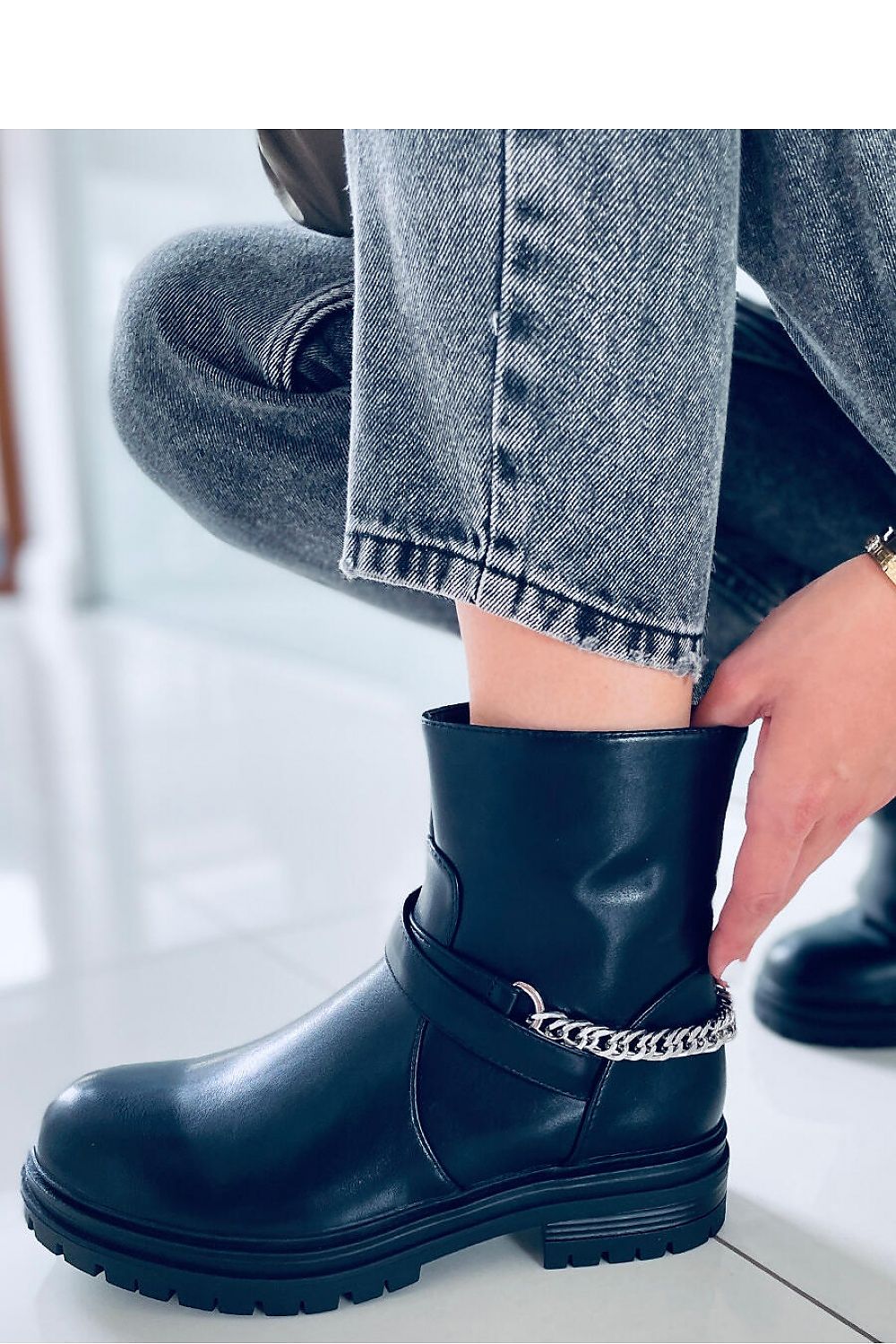 Bottes model 170640 Inello