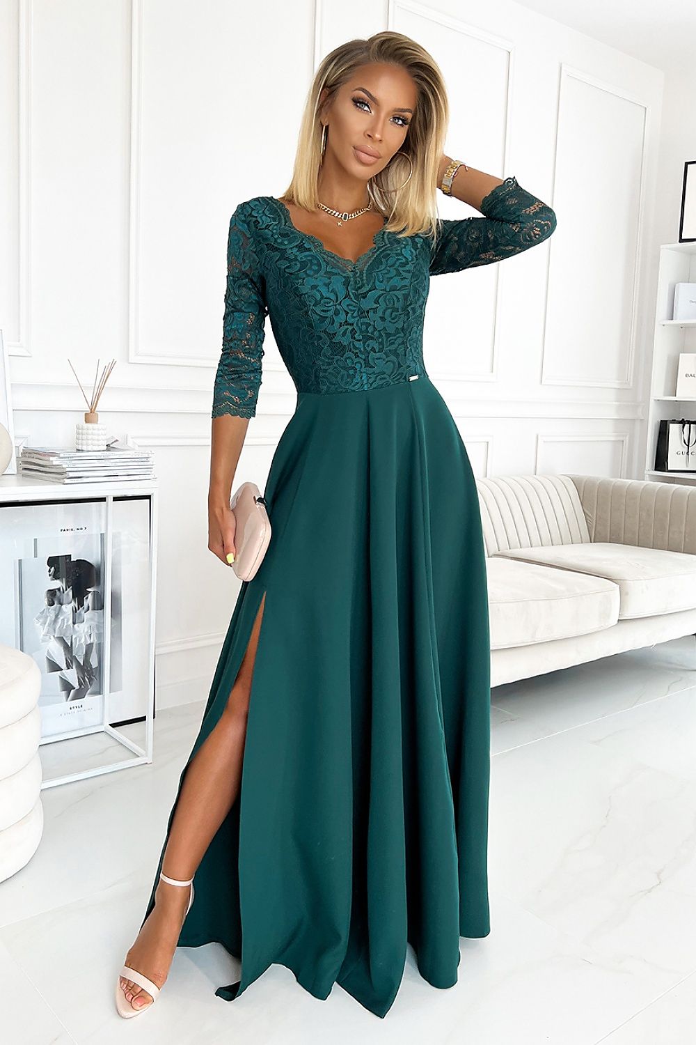 Robe longue model 171435 Numoco