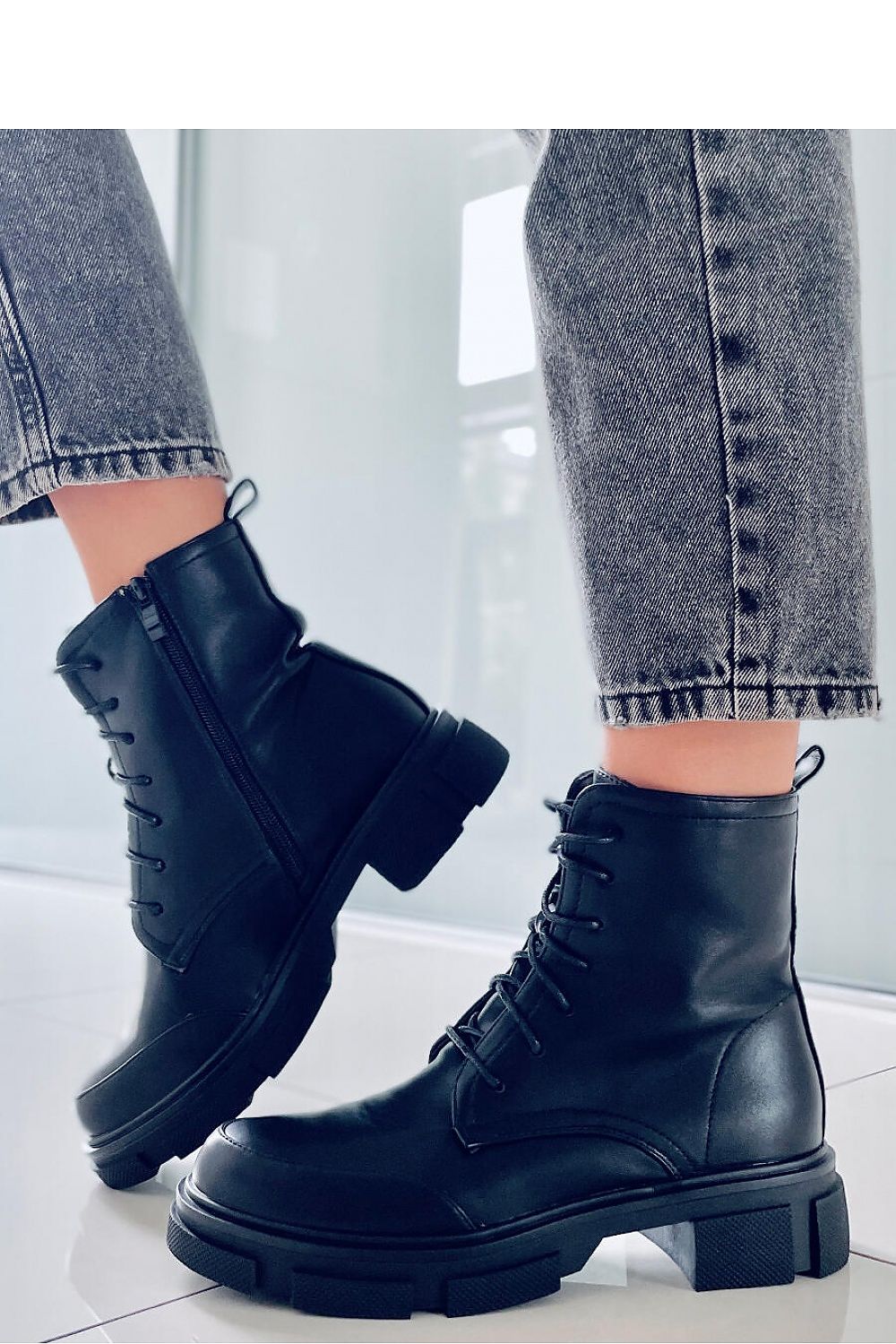 Bottes model 171608 Inello
