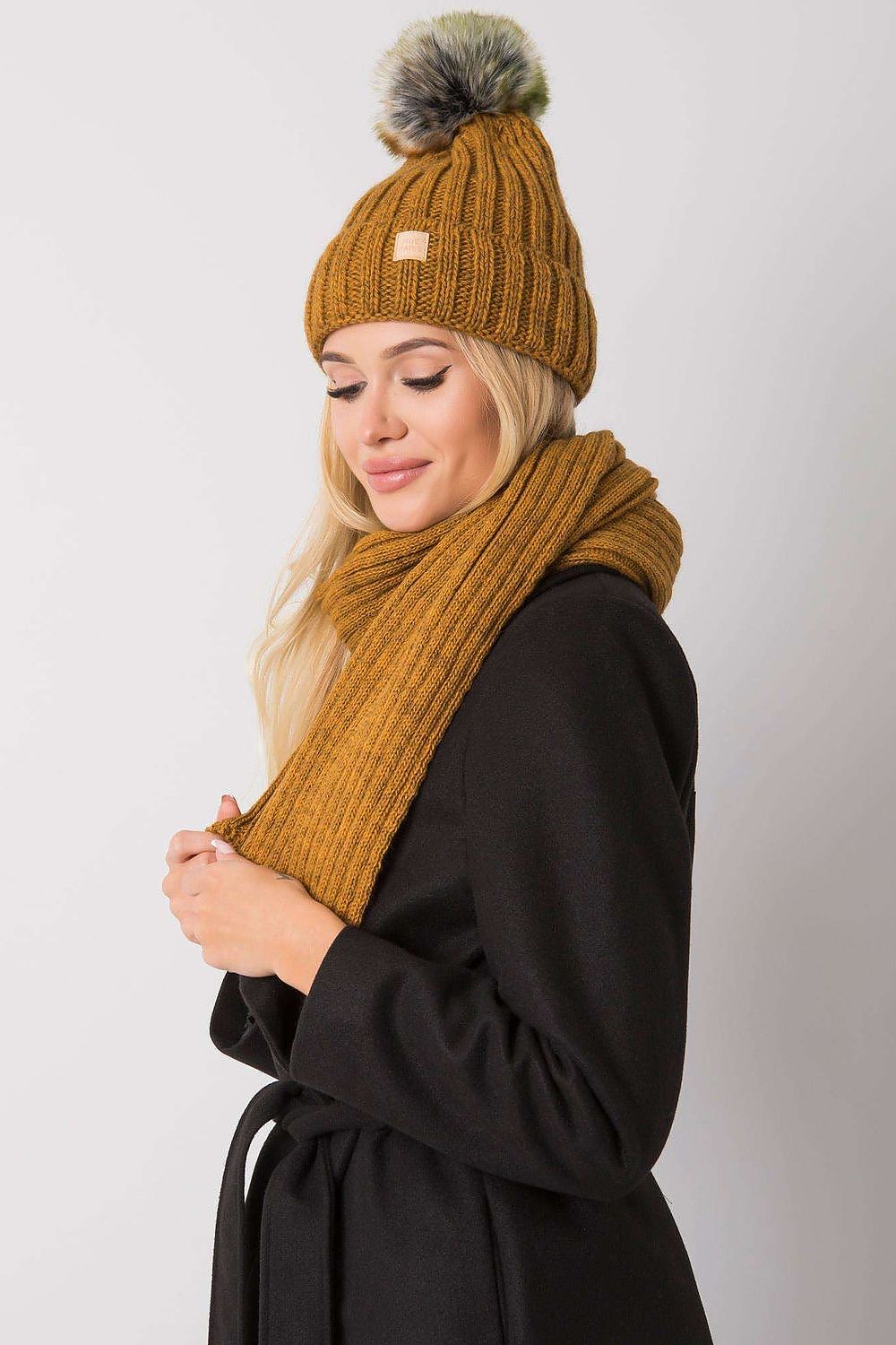 L`ensemble model 171798 Rue Paris