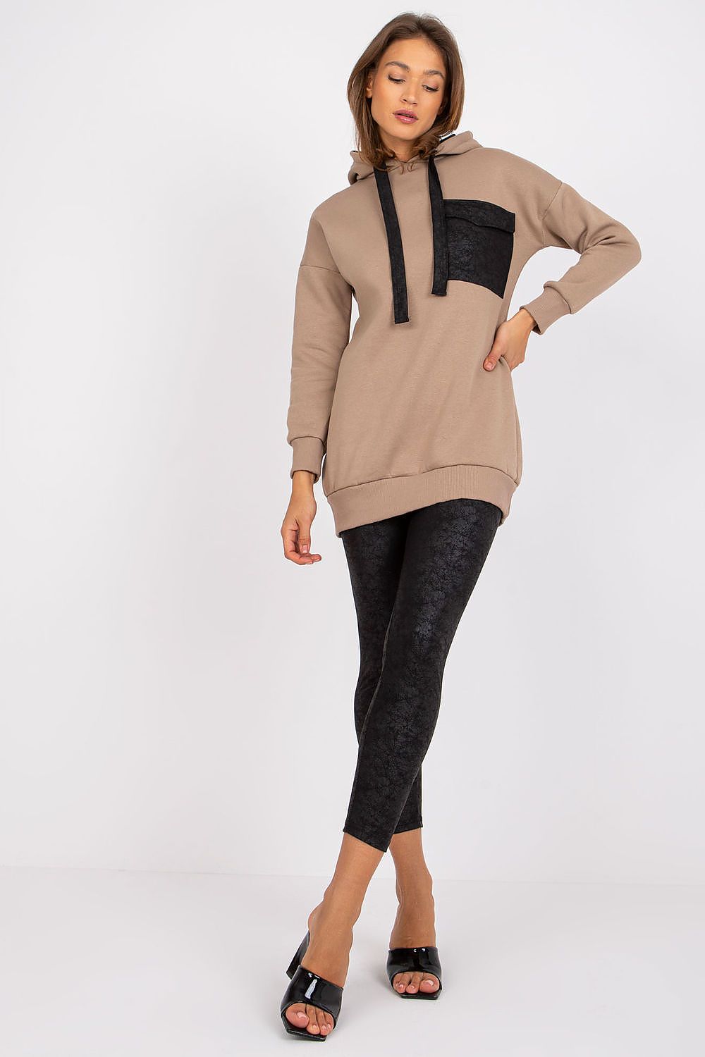 L`ensemble model 172666 Ex Moda